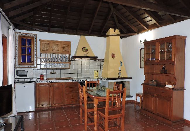 Casa en Breña Alta - Casa Rural A Casitas Armary, en San Isidro  Casa en Breña Alta - Casa Rural A Casitas Armary, en San Isidro