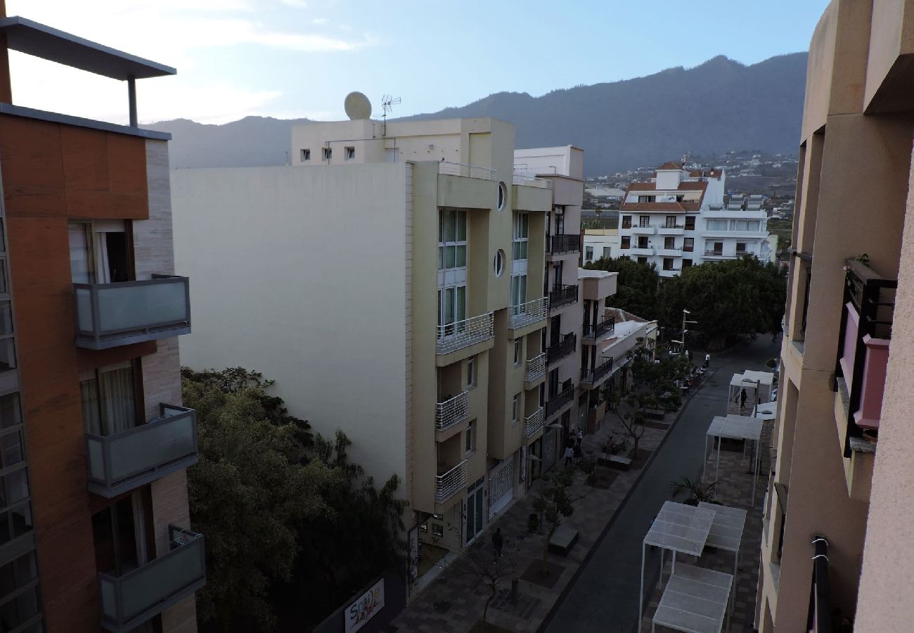 Ferienwohnung in Los Llanos de Aridane - Casa Insel 2, en el centro de Los Llanos 