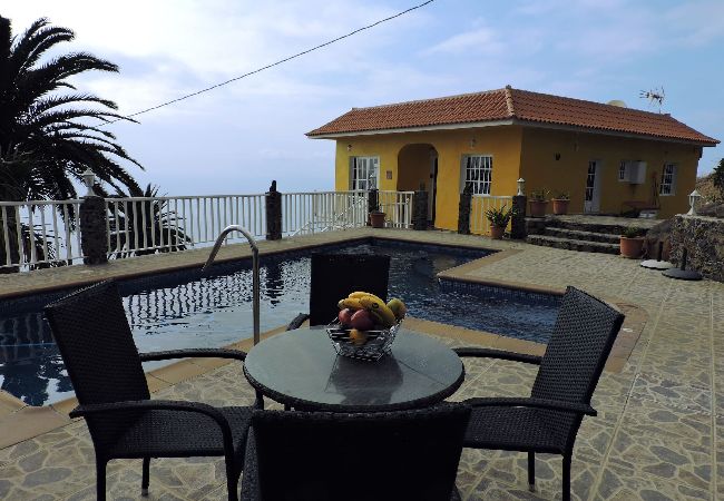 Villa in Tijarafe - Haus La Hoya, in Tijarafe  Villa in Tijarafe - Haus La Hoya, in Tijarafe