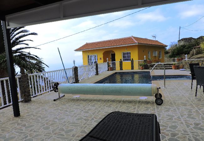 Villa in Tijarafe - Haus La Hoya, in Tijarafe  Villa in Tijarafe - Haus La Hoya, in Tijarafe