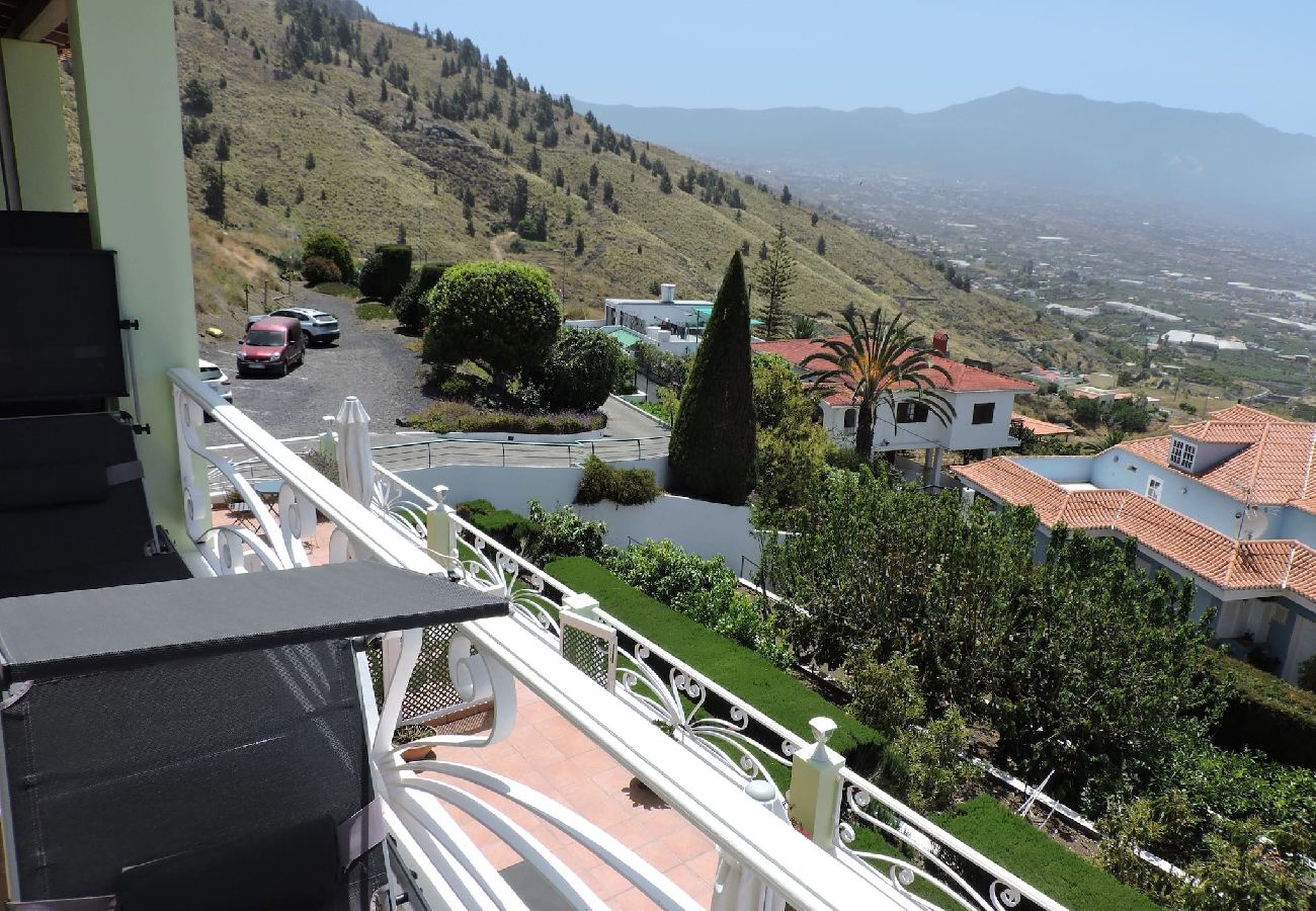 Ferienwohnung in El Paso - Casas Azano, Apt. n.º 3, in der Nähe der Caldera 